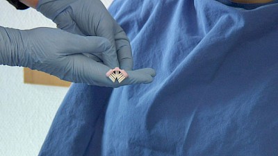 Zahnpflege: Dreikopfbürste